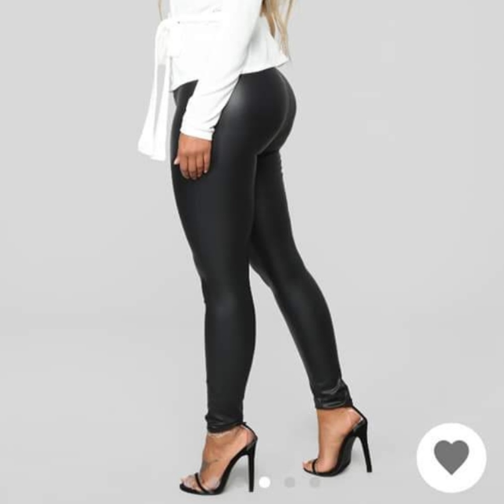 Fashion Nova faux leather pants-size XL
